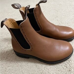 Blundstone Chestnut Leather Ankle Boots